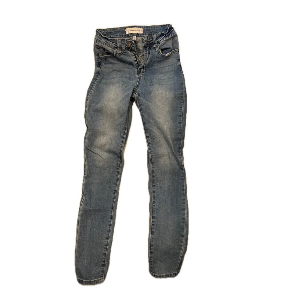 Ashley Mason Slim Fit Womans Blue Jeans Size 1